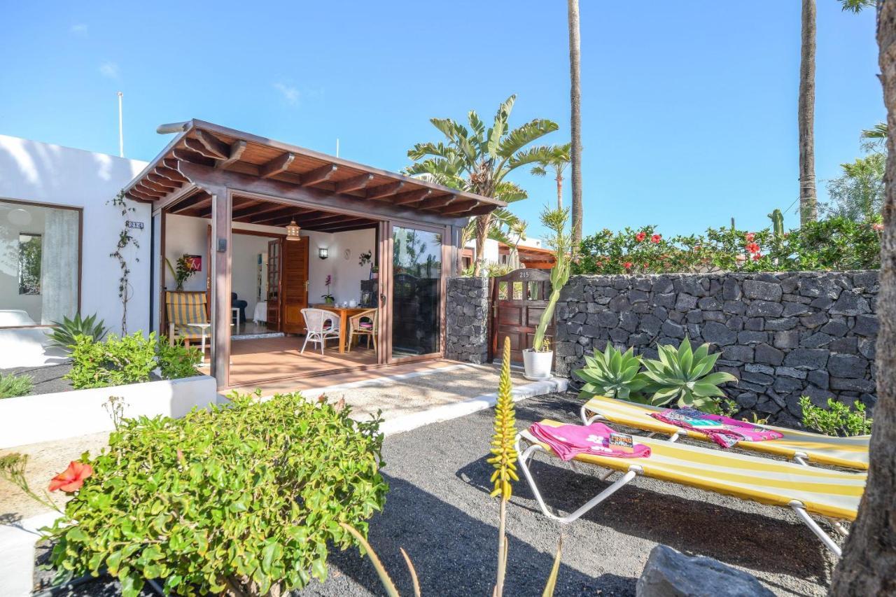 Bungalow Playa Bastian Коста Тегисе Екстериор снимка