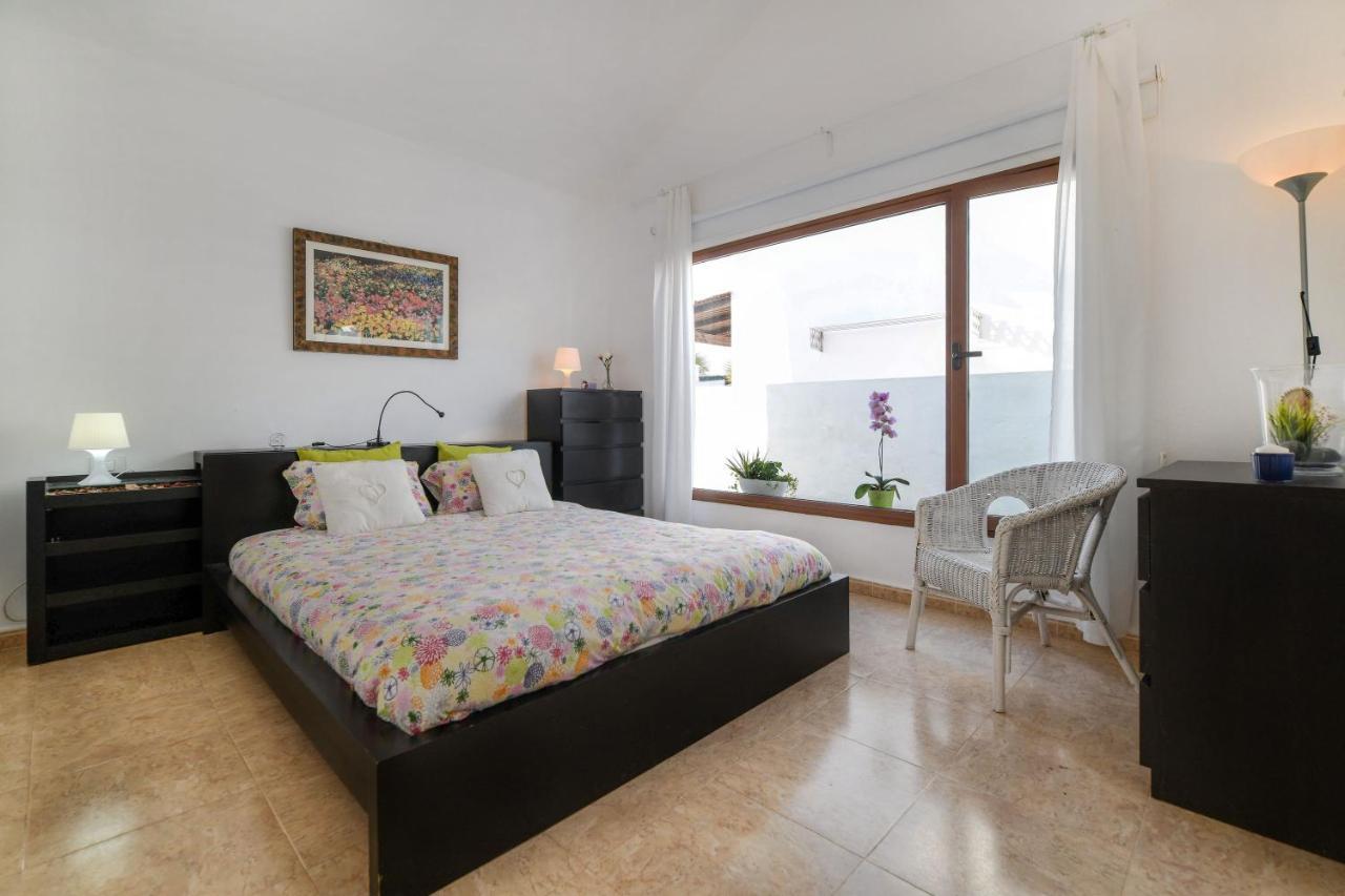 Bungalow Playa Bastian Коста Тегисе Екстериор снимка